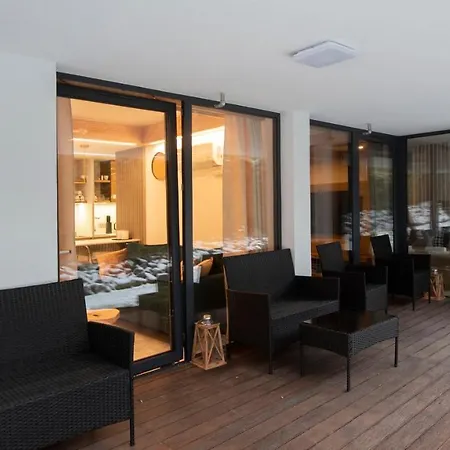 Kalinowa Z Sauna, Sun & Snow * 什切尔克